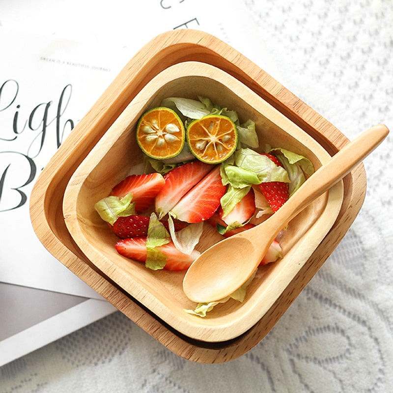 Square wooden salad bowls