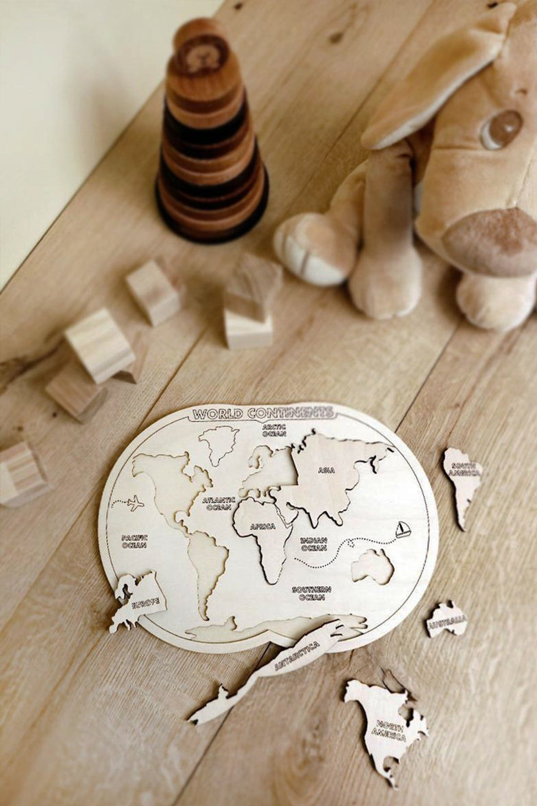 Montessori wooden world Map puzzle
